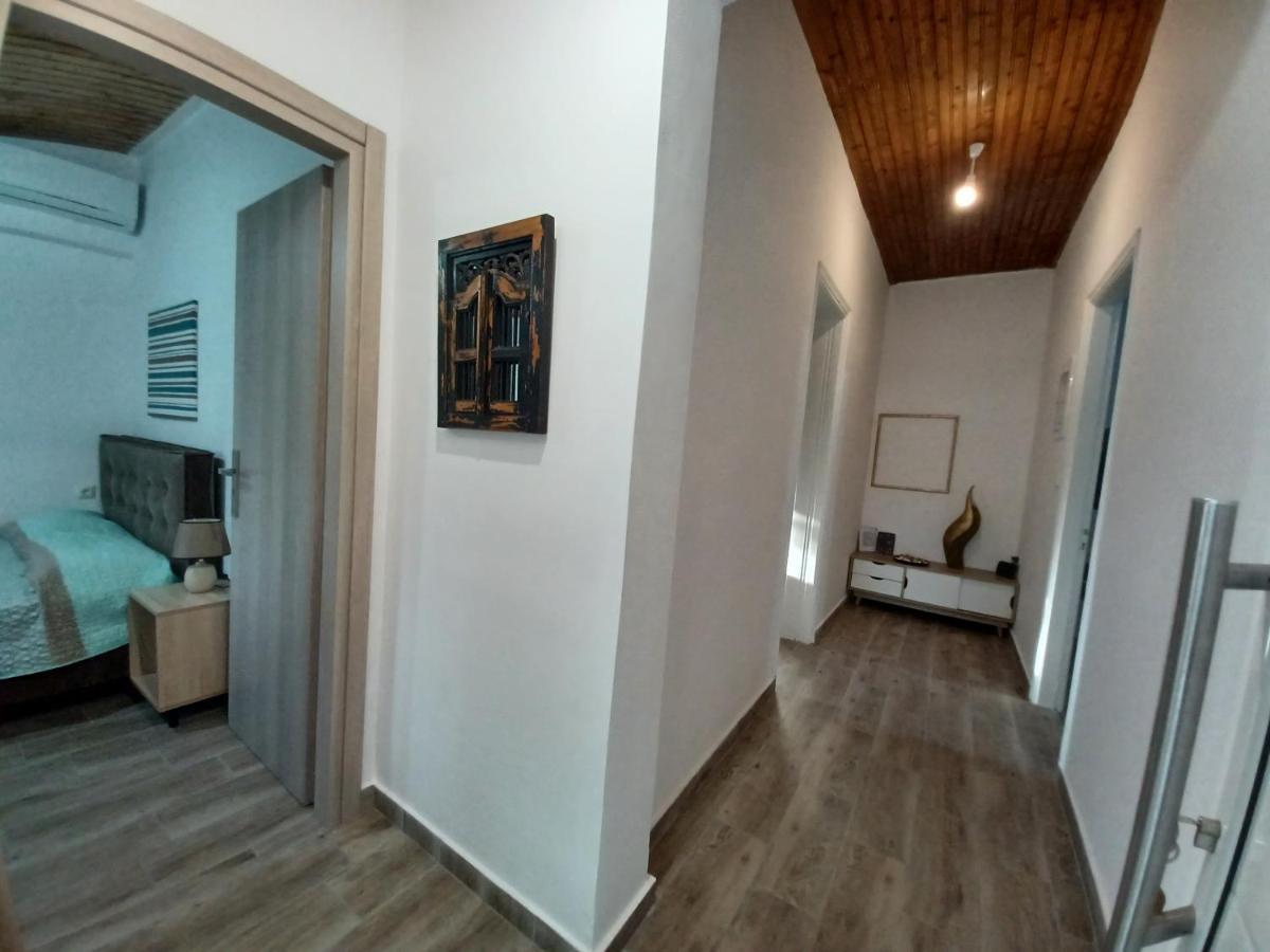 Beach House For Up To 9 People Near Olympia Katakolo Exteriör bild