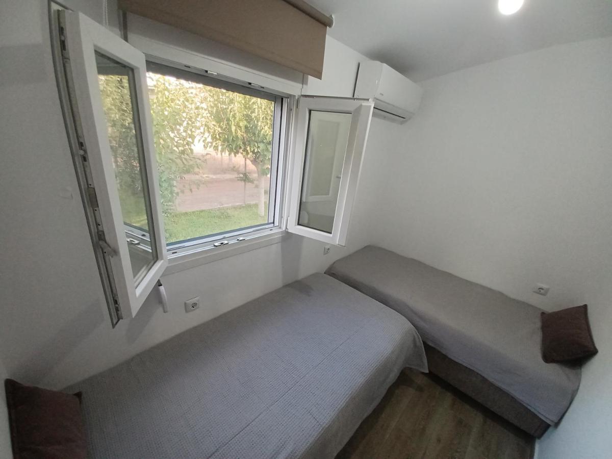 Beach House For Up To 9 People Near Olympia Katakolo Exteriör bild